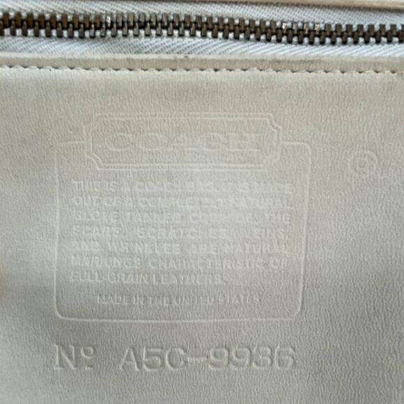 Vintage Coach Bradley Bucket Bag 9936 Bone USA 1995 - Picture 9 of 10